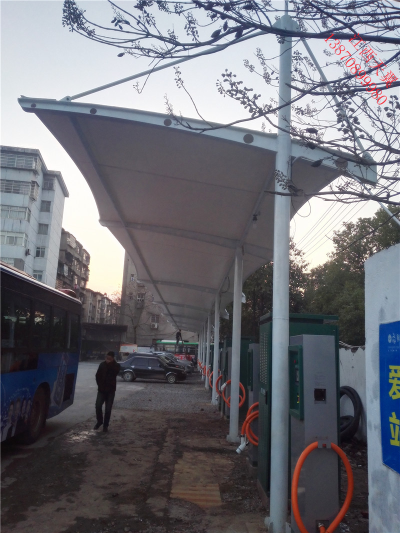萍乡公交公司充电桩膜结构雨棚施工案例
